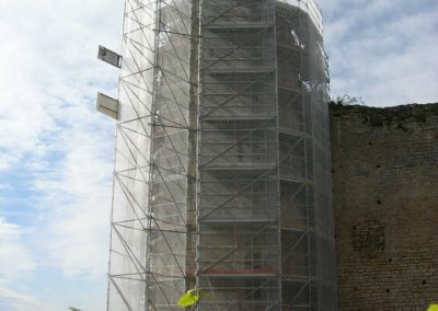 échafaudage circulaire – Château de Druyes-les-Belles-Fontaines